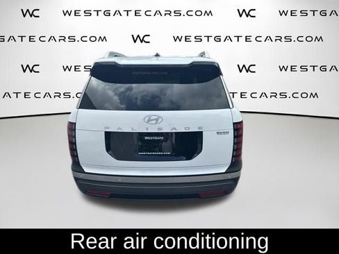 Used 2026 Hyundai Palisade SEL FWD image 10
