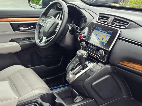 Used 2017 Honda CR-V Touring image 28
