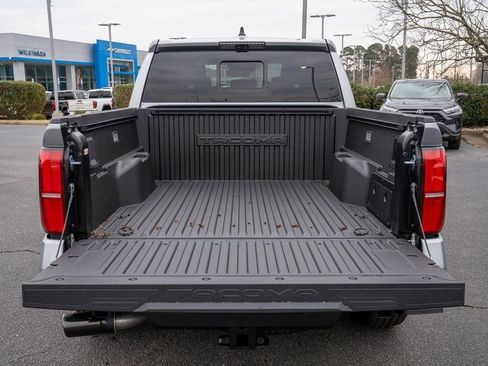New 2026 Toyota Tacoma TRD Off-Road image 5
