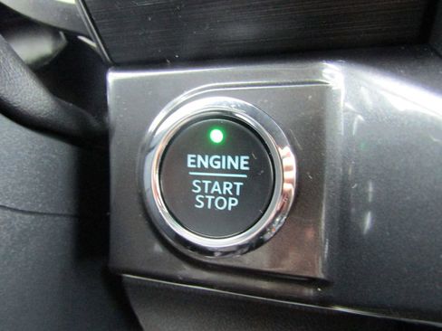 Used 2023 Ford F150 XLT w/ Equipment Group 302A High image 30