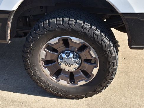 Used 2024 Ford F250 King Ranch w/ FX4 Off-Road Package image 10