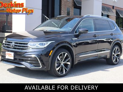 Used 2022 Volkswagen Tiguan SEL R-Line