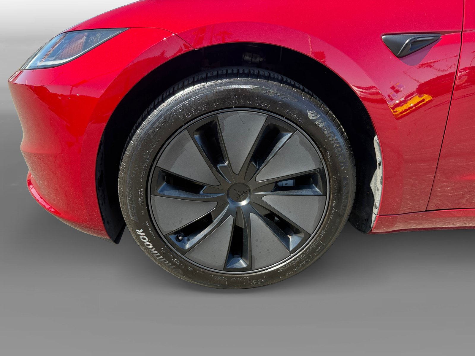 Used 2025 Tesla Model 3 Long Range RWD image 9