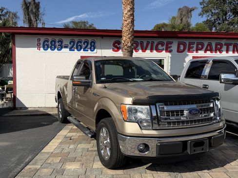 Used 2013 Ford F150 XLT w/ XLT Chrome Pkg image 2
