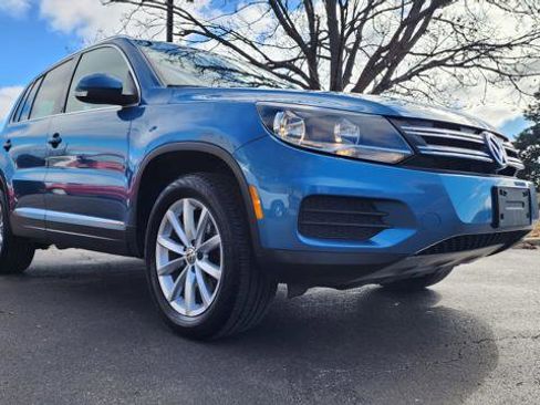 Used 2017 Volkswagen Tiguan Wolfsburg Edition image 6