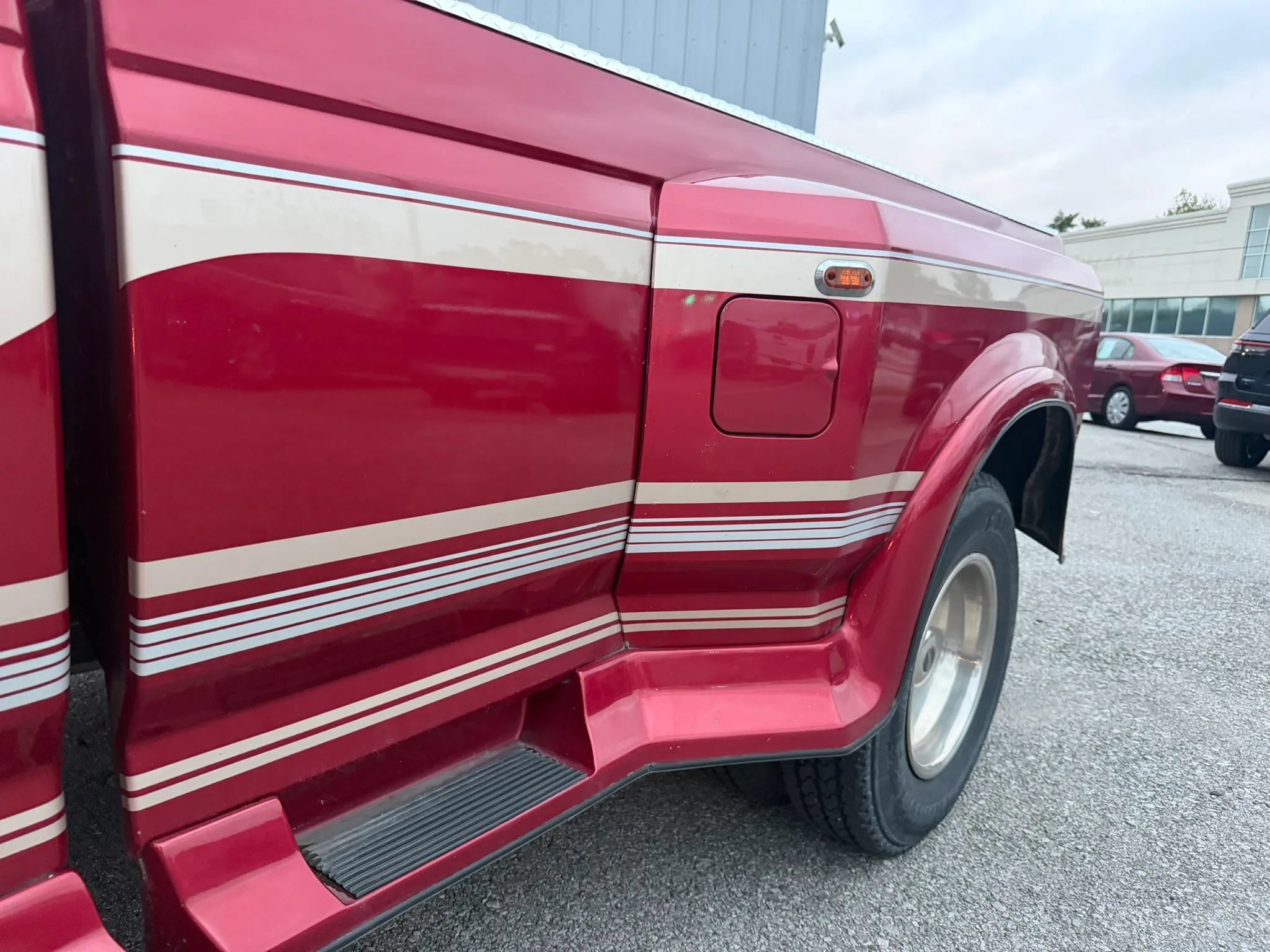 Used 1997 Ford F350 2WD SuperCab DRW image 19