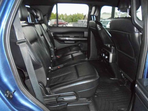 Used 2019 Ford Expedition XLT w/ Equipment Group 201A image 10