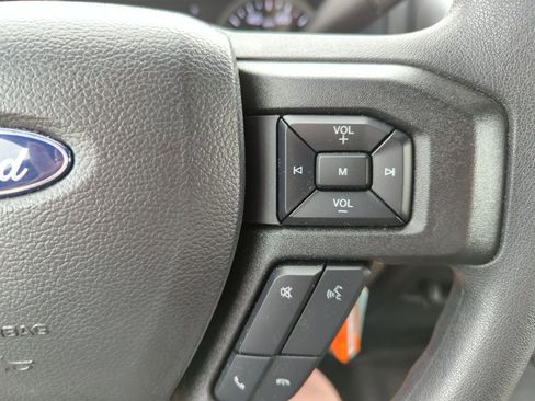 Certified 2022 Ford F350 XLT image 21