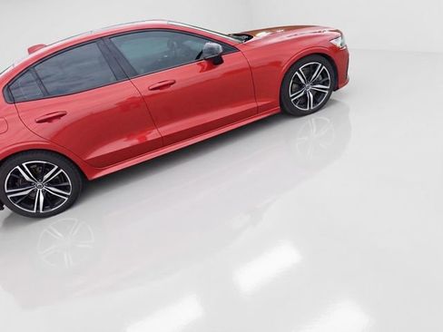 Used 2019 Volvo S60 T6 R-Design AWD/4WD image 7