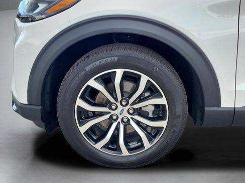 New 2026 Ford Explorer ST-Line w/ Premium Package image 35