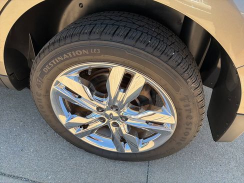 Used 2012 Ford Edge Limited AWD/4WD image 7