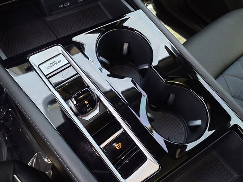 New 2026 Volkswagen Atlas Cross Sport SEL Premium R-Line image 16