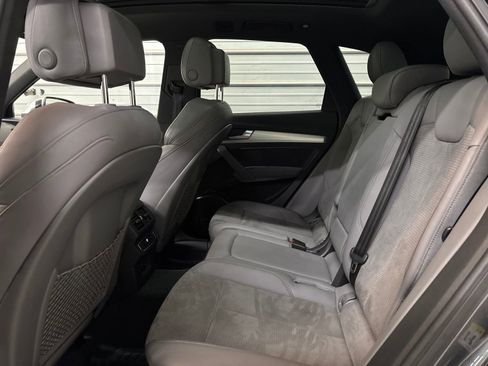 Used 2020 Audi SQ5 Premium w/ Convenience Package AWD/4WD image 20