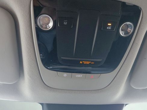 Used 2022 Kia Seltos S AWD/4WD image 32
