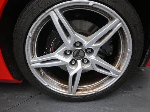 Used 2024 Chevrolet Corvette Stingray Convertible w/ Z51 Performance Package RWD image 10