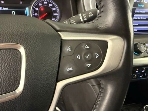 Used 2019 GMC Acadia SLT image 18