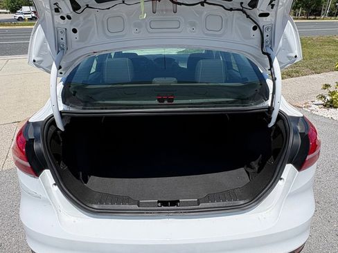 Used 2016 Ford Focus S FWD image 9