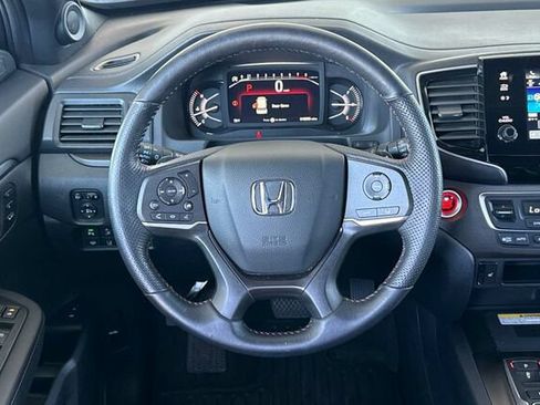 Used 2023 Honda Passport TrailSport image 14