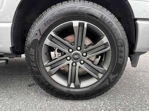 Used 2021 Ford F150 XLT w/ Equipment Group 302A High AWD/4WD image 10