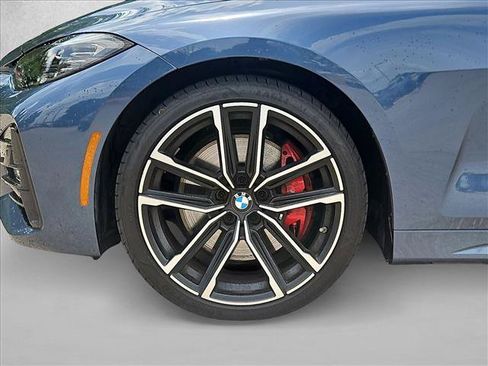 Used 2023 BMW 430i Coupe w/ M Sport Package RWD image 19