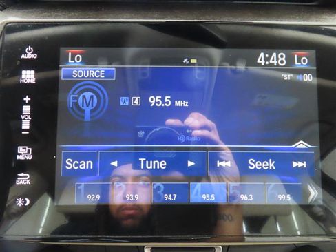 Used 2018 Honda Clarity Touring image 21