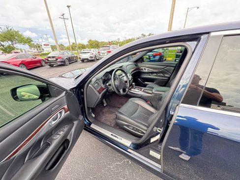 Used 2016 INFINITI Q70 3.7 w/ Sport Package image 38