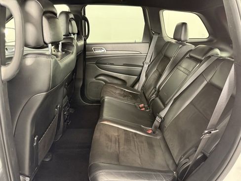 Used 2020 Jeep Grand Cherokee Altitude image 16