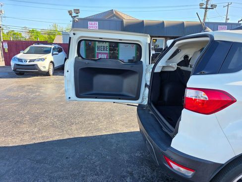 Used 2020 Ford EcoSport SE FWD image 8