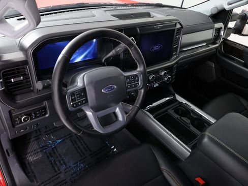 Used 2025 Ford F350 Lariat w/ Chrome Package image 23