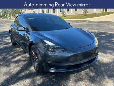 Used 2022 Tesla Model 3 Performance image 5