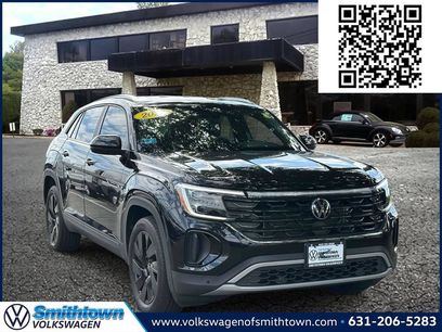 Used 2024 Volkswagen Atlas Cross Sport SE w/ Black Wheel Package