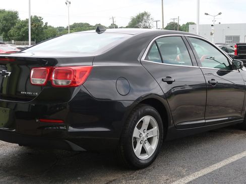 Used 2014 Chevrolet Malibu LS FWD image 9