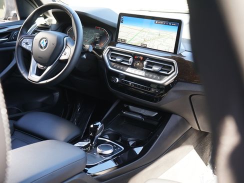 Used 2024 BMW X3 xDrive30i AWD/4WD image 40
