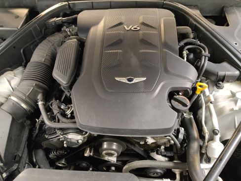 Used 2018 Genesis G80 3.8 w/ Option Group 02 image 30