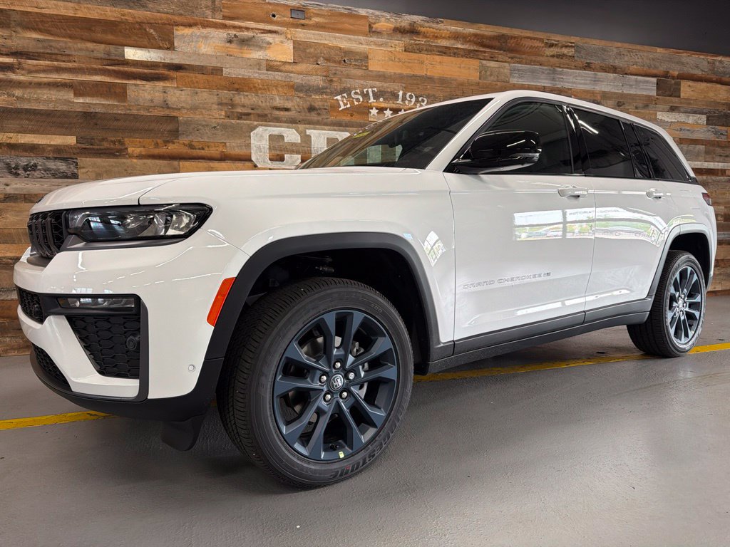 New 2026 Jeep Grand Cherokee Limited AWD/4WD image 15