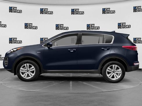 Used 2019 Kia Sportage LX AWD/4WD image 3
