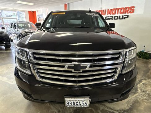 Used 2019 Chevrolet Tahoe LS image 2