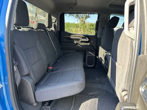 Used 2023 Chevrolet Silverado 1500 RST image 18