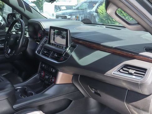 Used 2021 Chevrolet Suburban High Country AWD/4WD image 56
