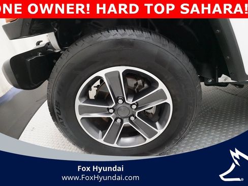 Used 2023 Jeep Wrangler Sahara image 26