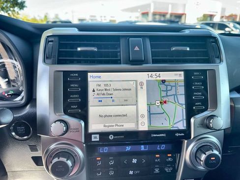 Used 2020 Toyota 4Runner Limited image 24