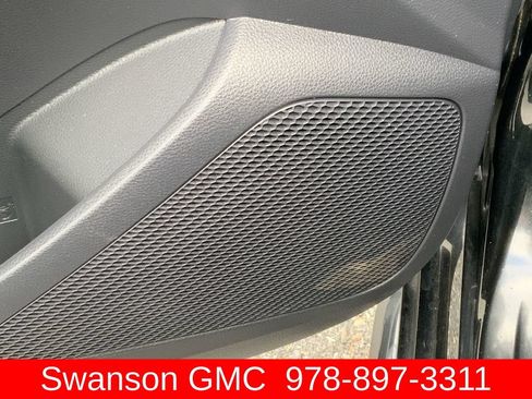 Used 2020 Toyota Corolla LE FWD image 23