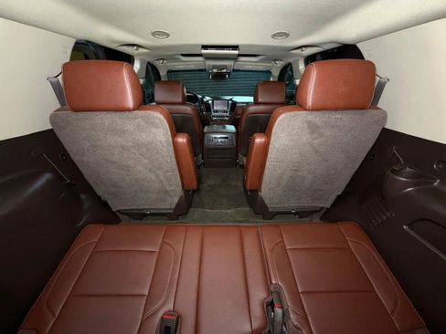 Used 2016 Chevrolet Tahoe LTZ AWD/4WD image 17