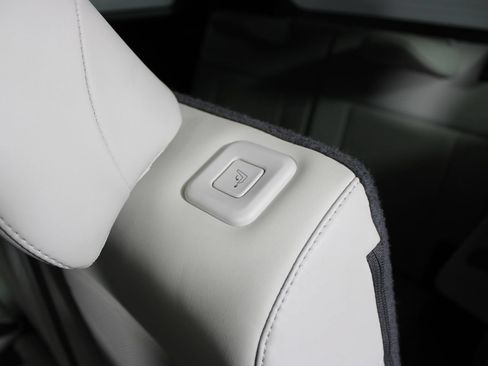 Used 2024 Hyundai Santa Fe SEL FWD image 26