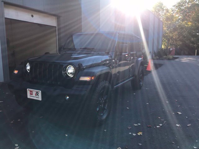 Used 2020 Jeep Wrangler Unlimited Sport AWD/4WD image 3