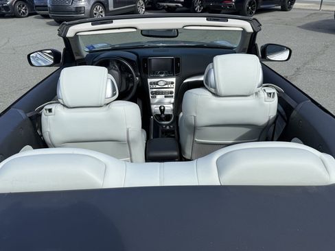 Used 2009 INFINITI G37 Sport w/ Premium Pkg image 12