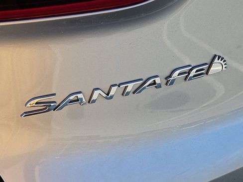 Used 2023 Hyundai Santa Fe Limited image 37