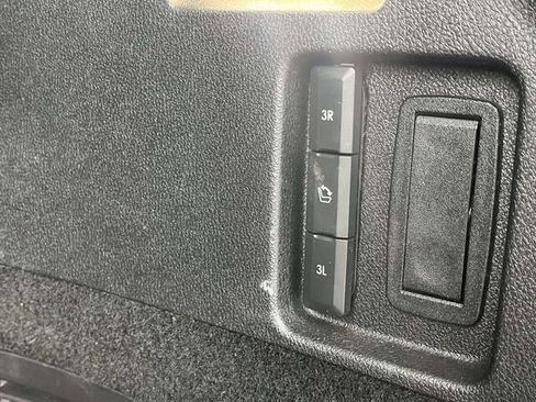 Used 2021 Lincoln Aviator Reserve w/ Elements Package Plus image 23