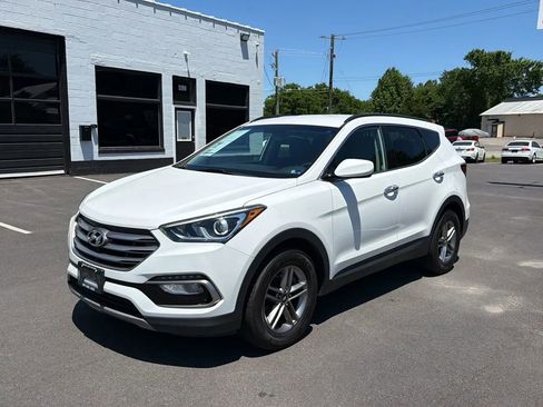 Used 2017 Hyundai Santa Fe Sport AWD/4WD image 3