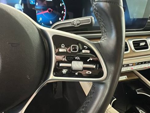 Used 2022 Mercedes-Benz GLE 350 4MATIC image 17